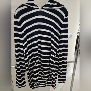 Market & Spruce Navy and White Striped Long Sleeve Shirt
